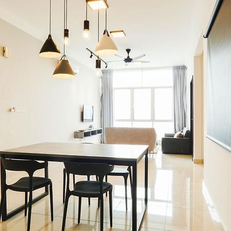 Boulevard Service Apartment Kl By Airhost Kuala Lumpur Exterior foto